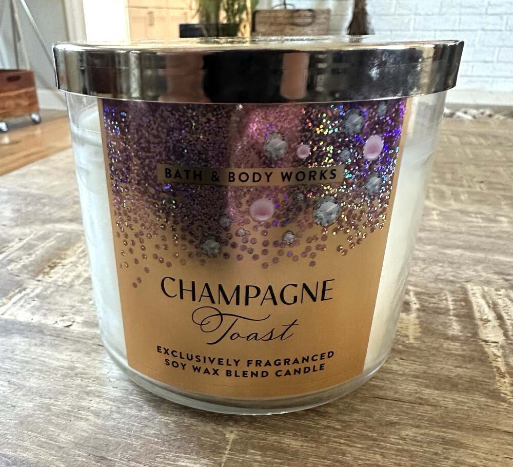 NEW Bath & Body Works CHAMPAGNE TOAST Large 3 Wick Scented Candle 14.5 oz